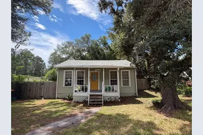 702 Green Street, Fort Walton Beach, FL 32547 - Photo 1