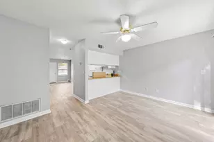 205 Marquette Ave, Niceville, FL 32578 - Photo 17