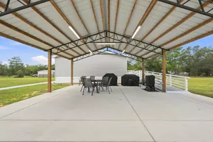 377 Wagner Dr, Defuniak Springs, FL 32433 - Photo 9