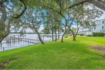 7204 Majestic Boulevard, Navarre, FL 32566 - Photo 39
