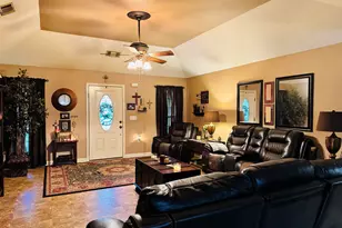 845 Hickory St, Florala, AL 36442 - Photo 9
