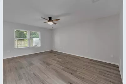 4256 Lovering Court, Niceville, FL 32578 - Photo 7