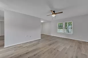 4256 Lovering Ct, Niceville, FL 32578 - Photo 5