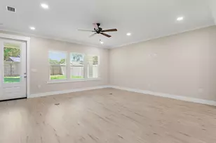 608 5th St, Destin, FL 32541 - Photo 7