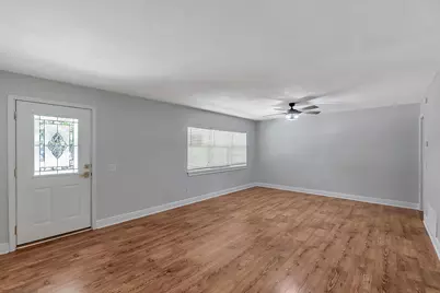 8 SE Waynel Circle, Fort Walton Beach, FL 32548 - Photo 5