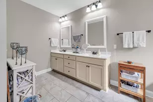 61 5th St, Shalimar, FL 32579 - Photo 21