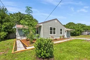 340 Chicago Ave, Valparaiso, FL 32580 - Photo 13