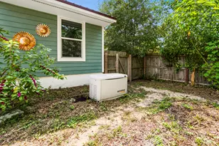 340 Chicago Ave, Valparaiso, FL 32580 - Photo 47
