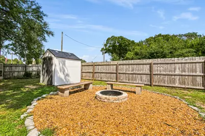 340 Chicago Avenue, Valparaiso, FL 32580 - Photo 43