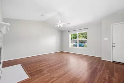 83 Stowe Road, Mary Esther, FL 32569 - Photo 9