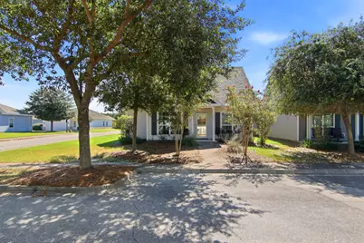 209 Nelly Street, Freeport, FL 32439 - Photo 1
