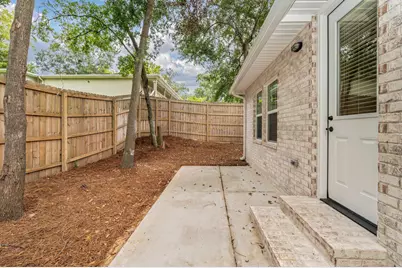 443 E Cobb Avenue, Crestview, FL 32539 - Photo 39