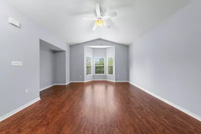 1501 N Partin Drive #218, Niceville, FL 32578 - Photo 5
