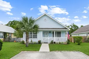 19 N 3rd St, Santa Rosa Beach, FL 32459 - Photo 1