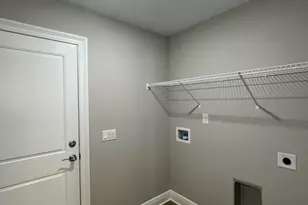 8393 Sevilla St, Navarre, FL 32566 - Photo 17