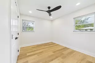 343 NW Hollywood Blvd, Fort Walton Beach, FL 32548 - Photo 23