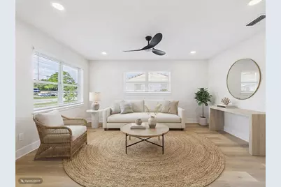 343 NW Hollywood Boulevard, Fort Walton Beach, FL 32548 - Photo 3