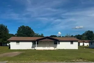 1004 N 20th St, Defuniak Springs, FL 32433 - Photo 1