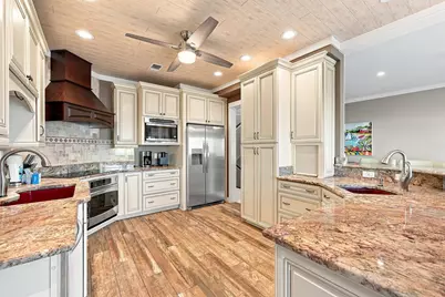 8520 Gulf Boulevard #26, Navarre, FL 32566 - Photo 19