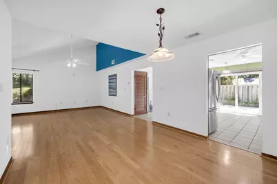 1000 Bay Drive #528, Niceville, FL 32578 - Photo 15