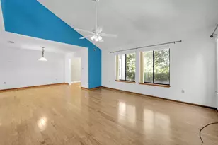 1000 Bay Dr, Niceville, FL 32578 - Photo 13