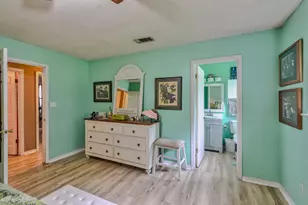 11 W Bayou Forest Dr, Freeport, FL 32439 - Photo 17