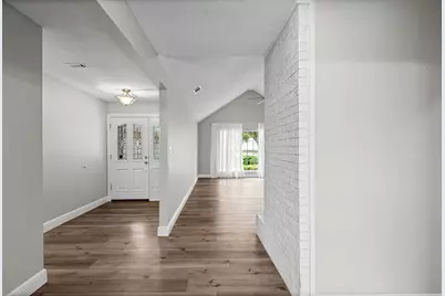 149 N Bermuda Circle, Niceville, FL 32578 - Photo 5