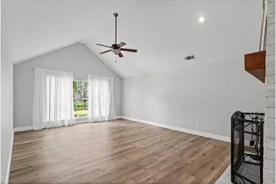149 N Bermuda Circle, Niceville, FL 32578 - Photo 7