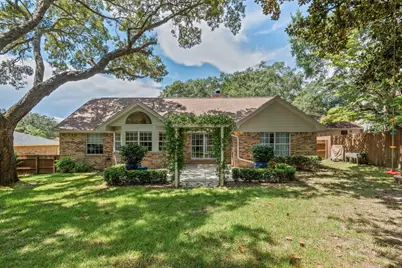 149 N Bermuda Circle, Niceville, FL 32578 - Photo 3