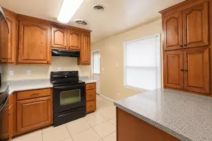 203 NW Loizos Dr, Fort Walton Beach, FL 32548 - Photo 7