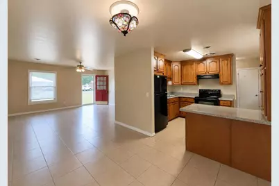203 NW Loizos Drive, Fort Walton Beach, FL 32548 - Photo 5