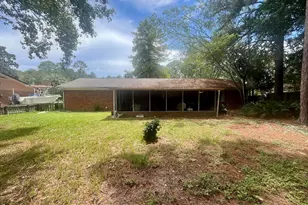 303 Pontevedra Ln, Niceville, FL 32578 - Photo 21
