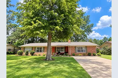 303 Pontevedra Lane, Niceville, FL 32578 - Photo 1