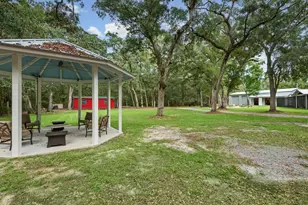 362 Red Barn Rd, Freeport, FL 32439 - Photo 13