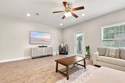 8825 Brown Pelican Circle, Navarre, FL 32566 - Photo 11