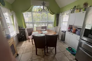 311 Woodland Park Cir, Mary Esther, FL 32569 - Photo 25