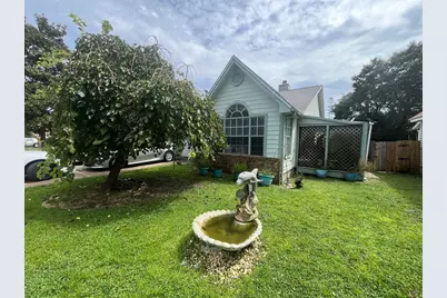 311 Woodland Park Circle, Mary Esther, FL 32569 - Photo 1