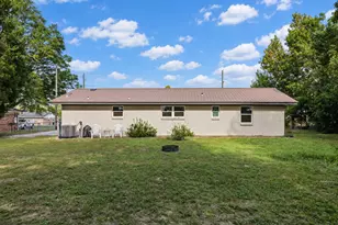 948 Lakeview Dr, Defuniak Springs, FL 32433 - Photo 29