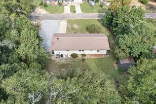 948 Lakeview Dr, Defuniak Springs, FL 32433 - Photo 31