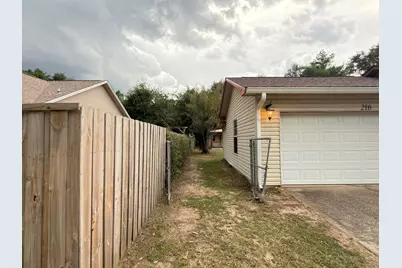 216 Brookmeade Drive, Crestview, FL 32539 - Photo 19