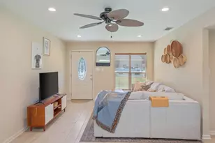 357 NE Kepner Dr, Fort Walton Beach, FL 32548 - Photo 3