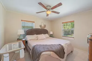 357 NE Kepner Dr, Fort Walton Beach, FL 32548 - Photo 15