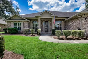 2932 P.G.A Blvd, Navarre, FL 32566 - Photo 3
