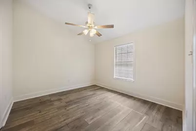 1938 Iris Lane, Navarre, FL 32566 - Photo 23