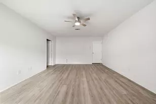 7748 Rustling Pines Dr, Milton, FL 32583 - Photo 19