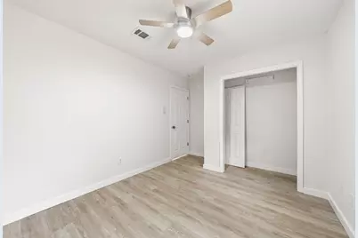 7748 Rustling Pines Drive, Milton, FL 32583 - Photo 17