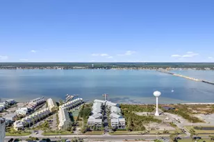 8522 Gulf Blvd, Navarre, FL 32566 - Photo 41