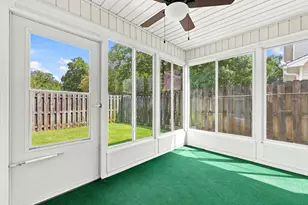 148 Meadowbrook Ct, Niceville, FL 32578 - Photo 29
