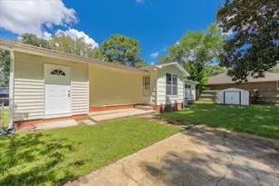 222 NW Moriarty St, Fort Walton Beach, FL 32548 - Photo 35