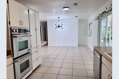 210 NW Wright Parkway, Fort Walton Beach, FL 32548 - Photo 9